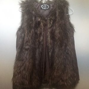 Fur vest